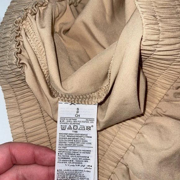 Old Navy StretchTech Tan Mid-rise Zip Ankle Relaxed Jogger Pants Small Women’s - Picture 12 of 13